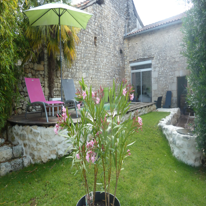 Offres de vente maison de campagne Mornac (16600)
