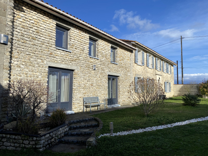 Offres de vente Maison Roullet-Saint-Estèphe (16440)