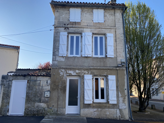 Offres de vente Maison Gond-Pontouvre (16160)