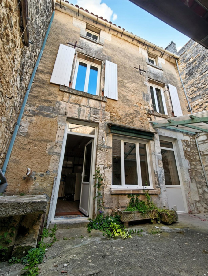 Offres de vente Maison Châteauneuf-sur-Charente (16120)