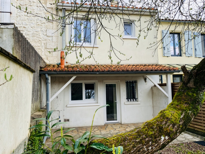 Offres de vente Maison Ruelle-sur-Touvre (16600)