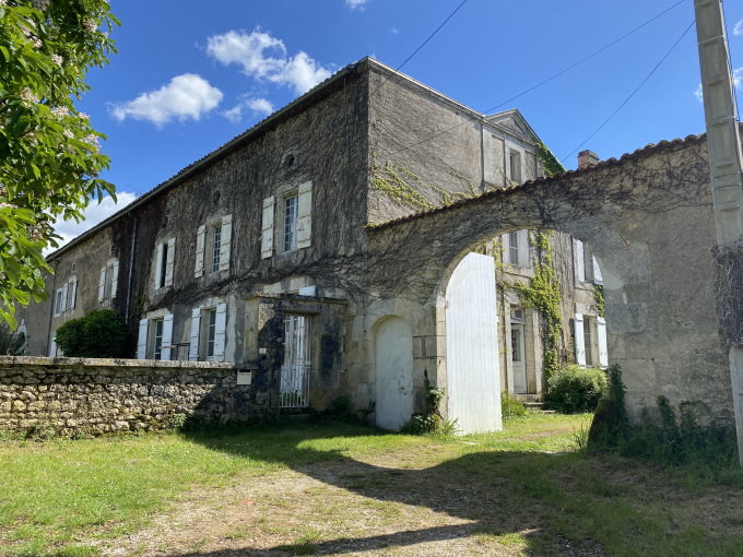 Offres de vente Maison La Rochefoucauld (16110)